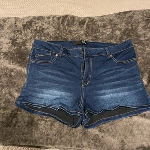 1822 Denim Jean shorts